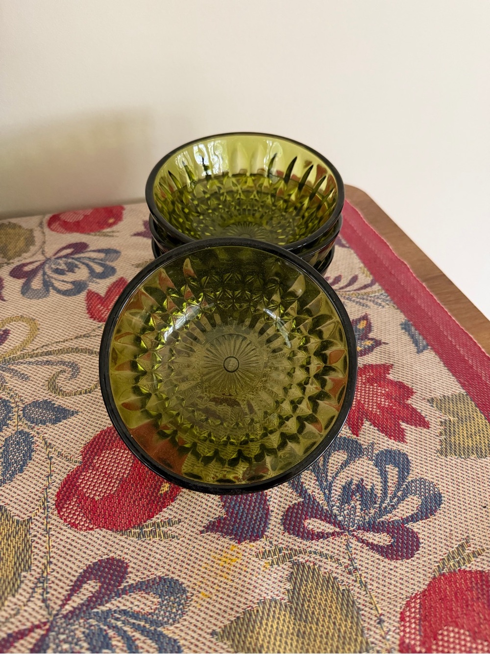 Vintage Indiana Glass Mount Vernon Dessert Bowls - Set of 4 green avocado